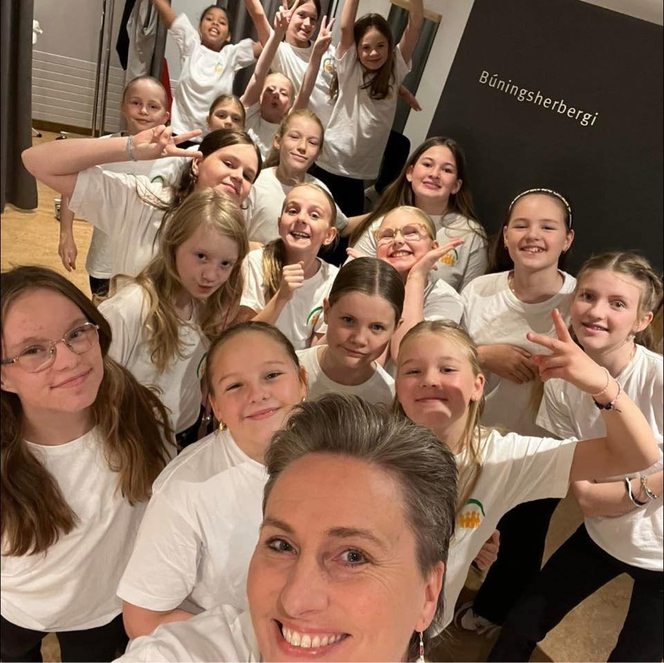 Skólakórinn tekur til starfa