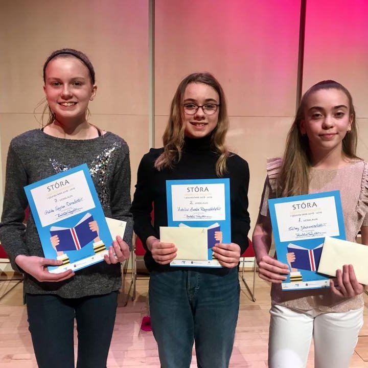 Sóley er lengst til hægri á myndinni.